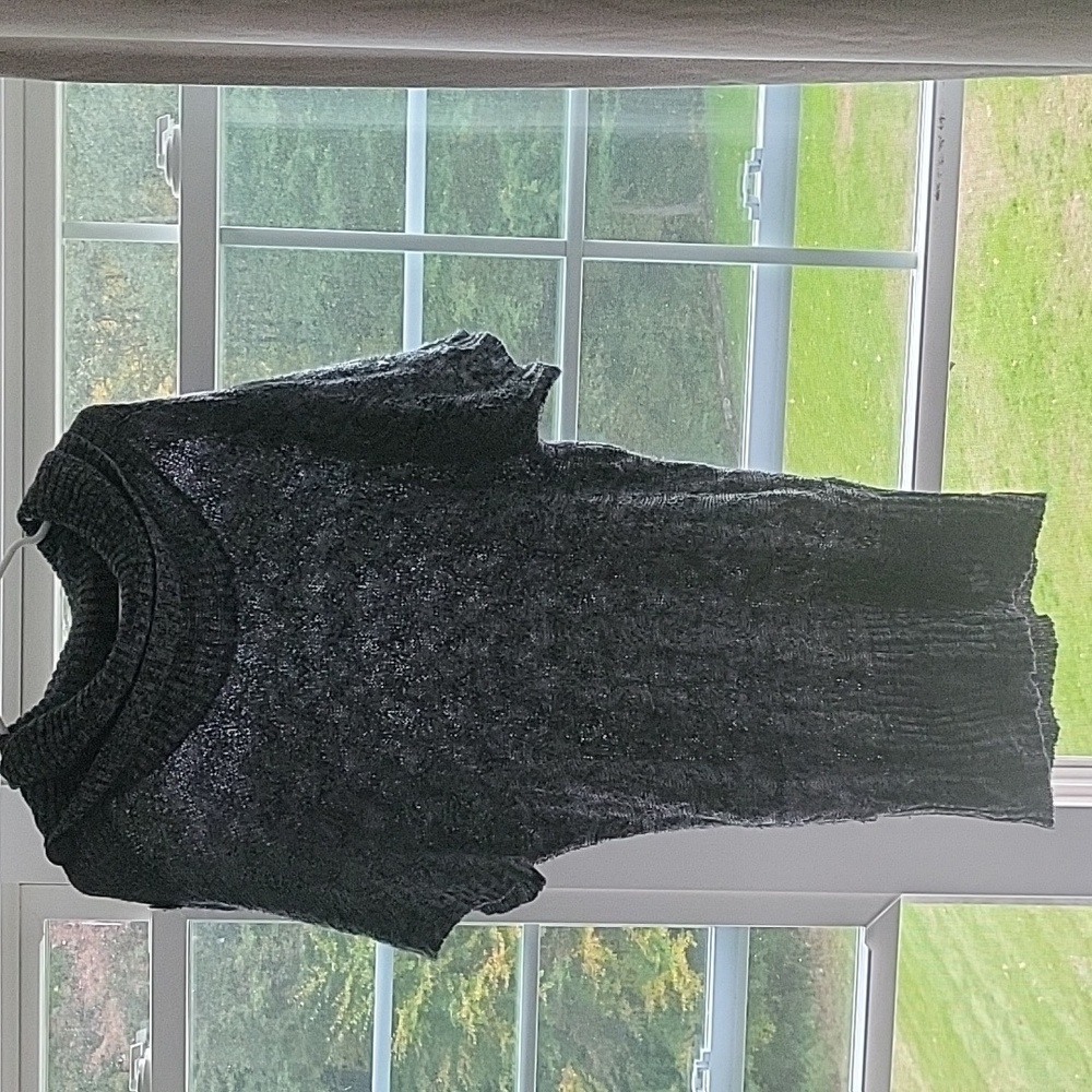 2 bebe Medium short sleeved sweater Top